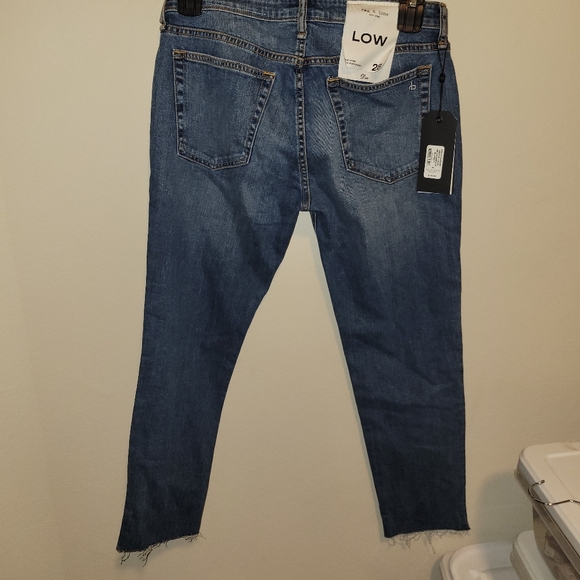 RAG AND BONE medium wash boyfriend  distressed boyfriend jeans size 6 and size 8 - Picture 5 of 15